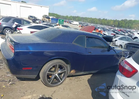 2013 Dodge Challenger Sxt Plus z USA, uszkodzony, nr VIN 2C3CDYAG2DH587643